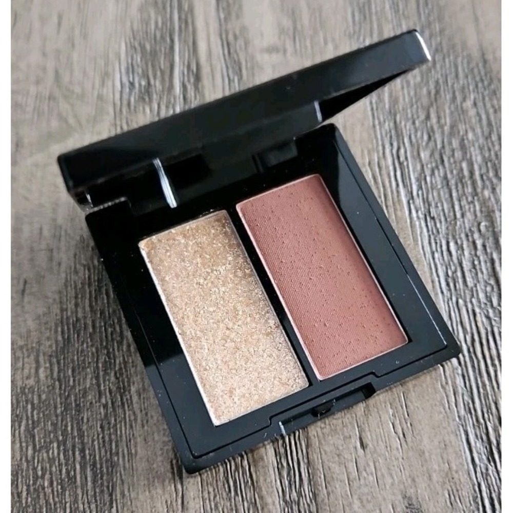 What's Up Beauty In Lattetude Eyeshadow Duo 2g